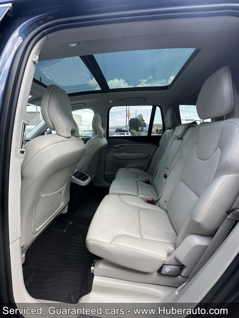 Used 2023 Volvo XC90 B6 Plus w/ Protection Package AWD/4WD image 12