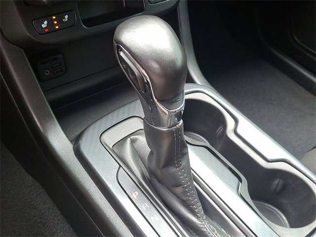 Used 2022 GMC Canyon AT4 w/ Trailering Package image 17