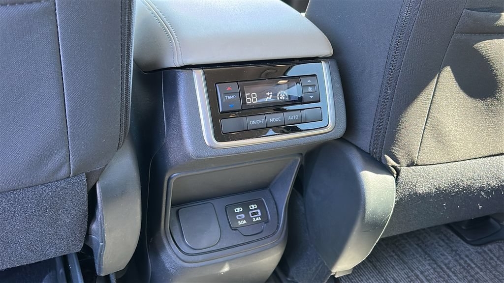 Used 2025 Subaru Ascent Premium AWD/4WD image 25