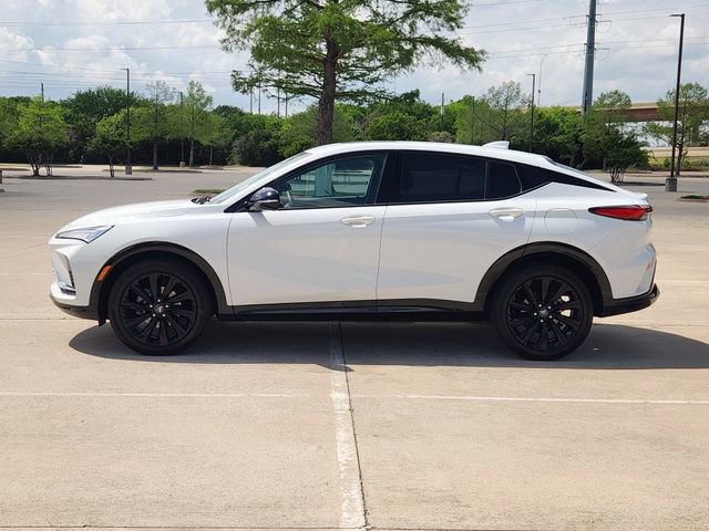 Used 2024 Buick Envista Sport Touring w/ Convenience I Package image 4