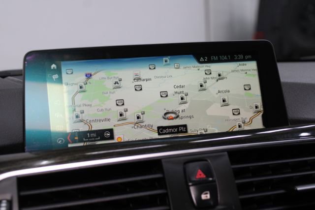 Used 2018 BMW 320i Sedan RWD image 15