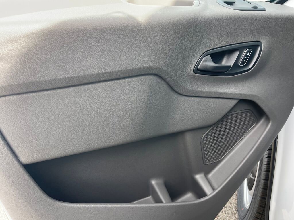 New 2025 Ford Transit 350 148 Medium Roof image 7