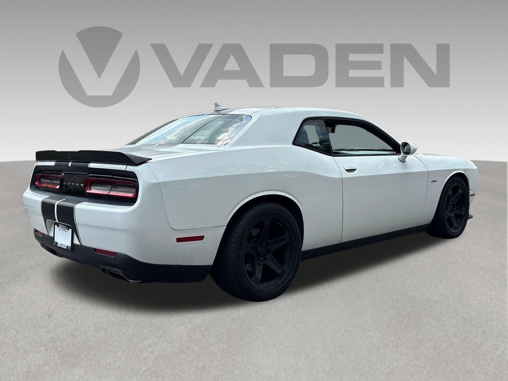 Used 2019 Dodge Challenger R/T w/ Plus Package RWD image 25