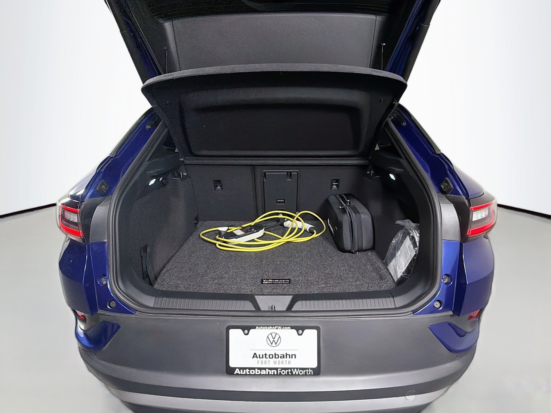 Used 2022 Volkswagen ID.4 Pro S w/ Gradient Package RWD image 26