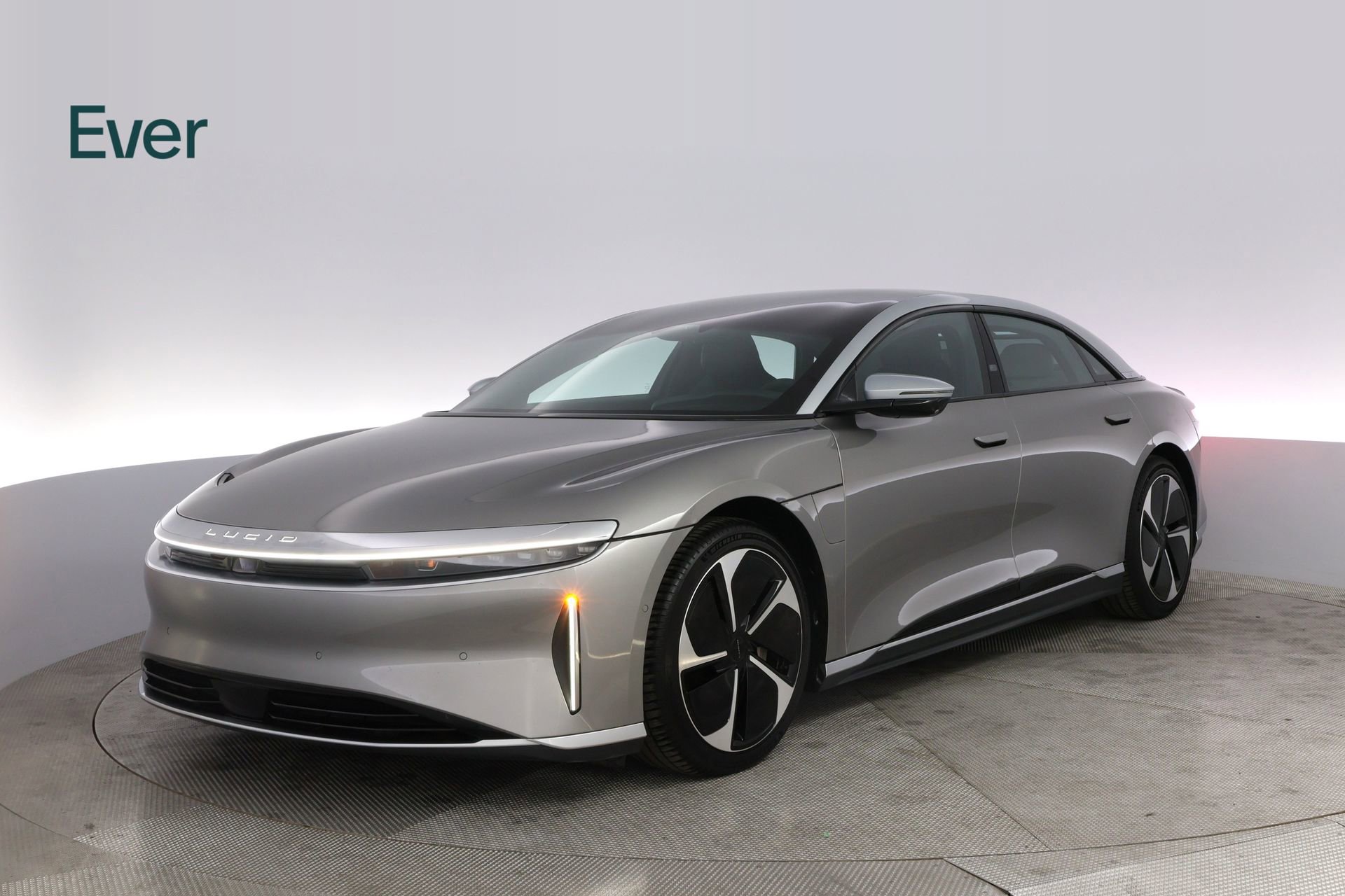 Used 2023 Lucid Air Grand Touring AWD/4WD image 2