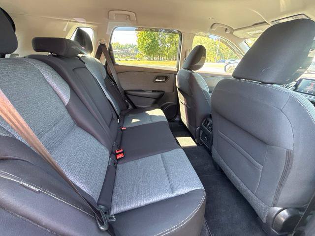 Certified 2022 Nissan Rogue SV AWD/4WD image 12
