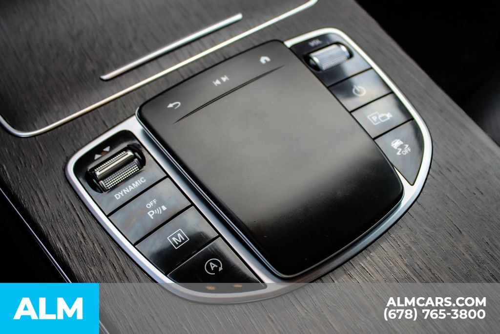 Used 2021 Mercedes-Benz GLC 300 4MATIC w/ Premium Package image 36