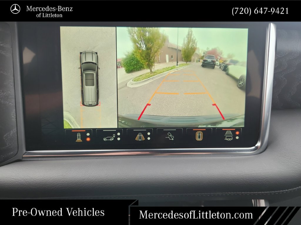 Used 2024 GMC Yukon Denali w/ Advanced Technology Package AWD/4WD image 17
