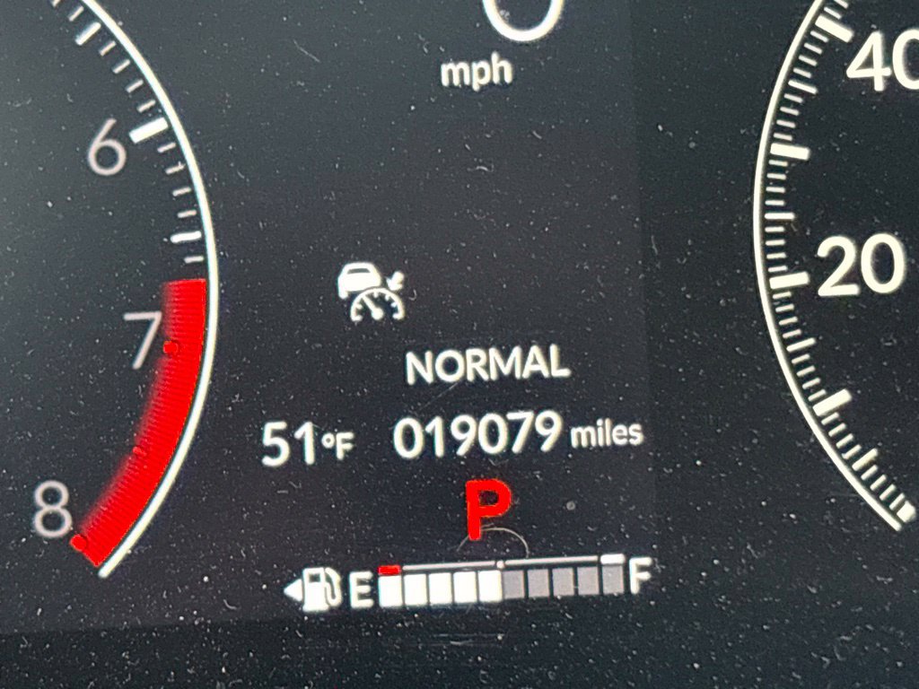 Certified 2024 Honda HR-V EX-L image 18