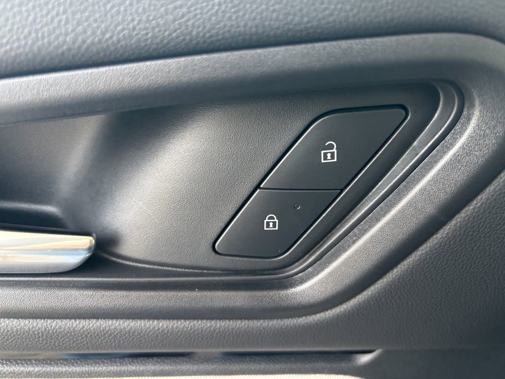 Used 2025 Honda Prologue EX image 28