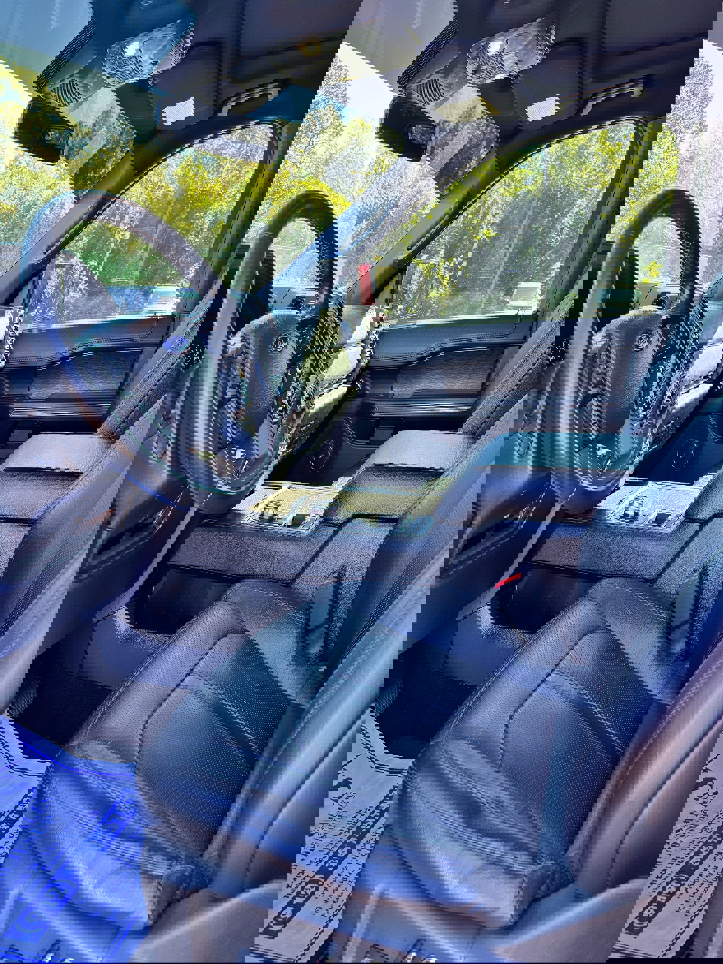 Used 2019 Ford Expedition Limited w/ Equipment Group 301A image 17