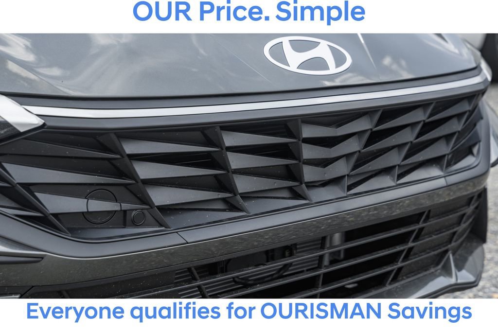 New 2025 Hyundai Elantra SEL image 10