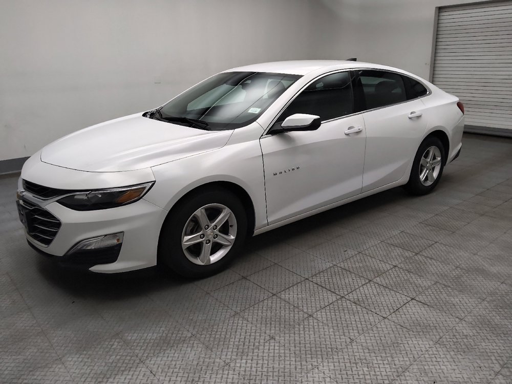 Used 2023 Chevrolet Malibu LS w/ Driver Confidence Package FWD image 2