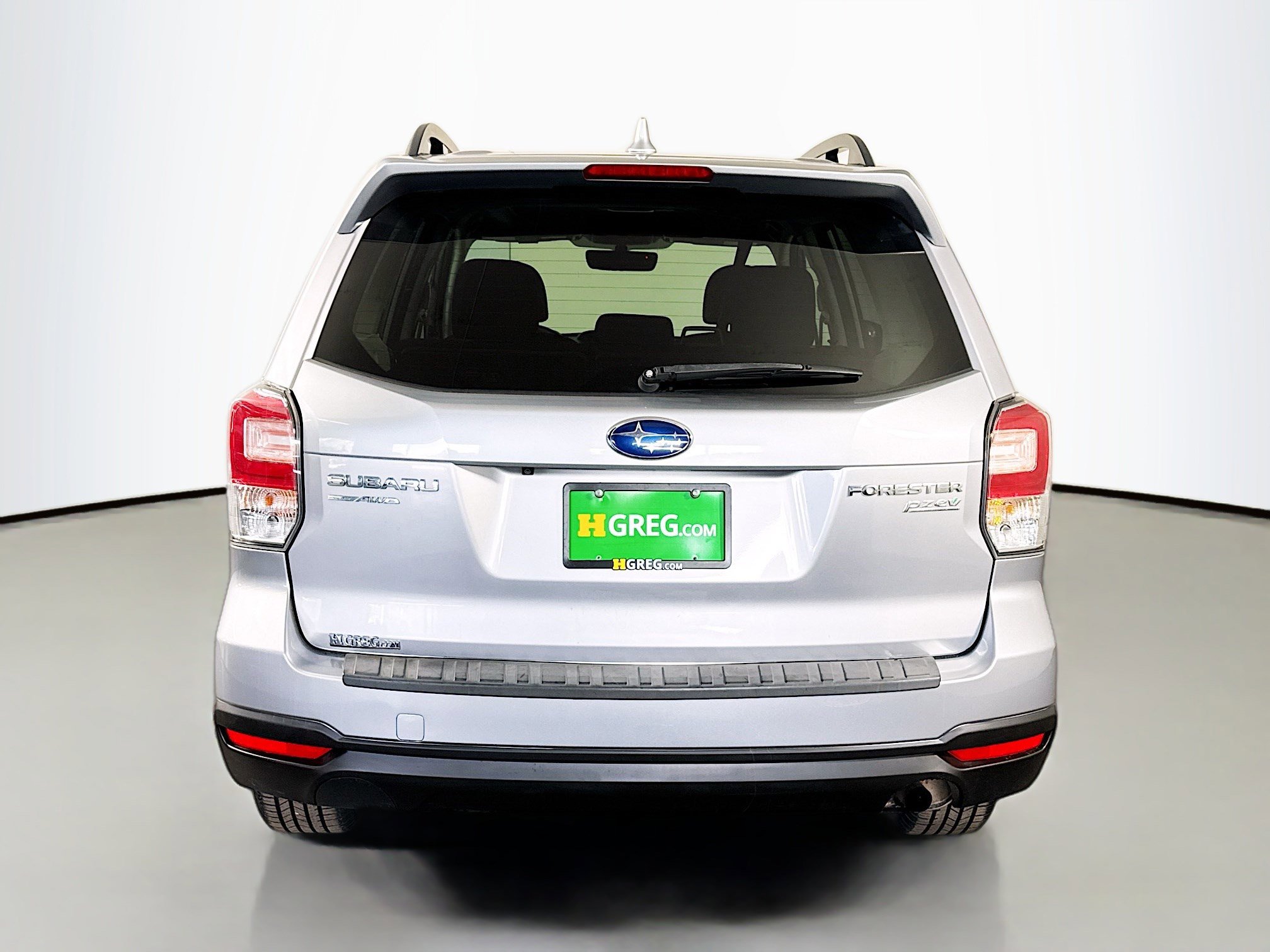 Used 2017 Subaru Forester 2.5i Premium w/ All-Weather Package image 8
