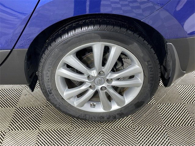 Used 2011 Hyundai Tucson Limited image 19