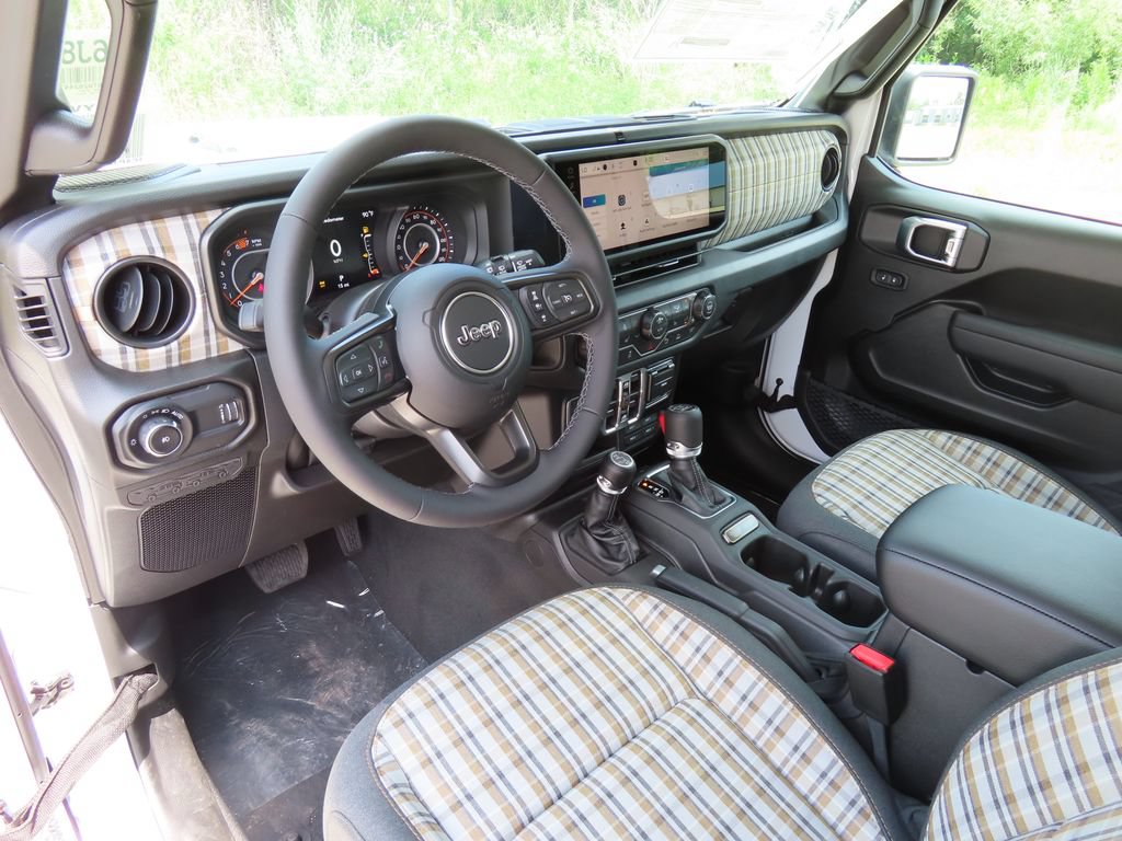 New 2026 Jeep Wrangler Unlimited Sport AWD/4WD image 16
