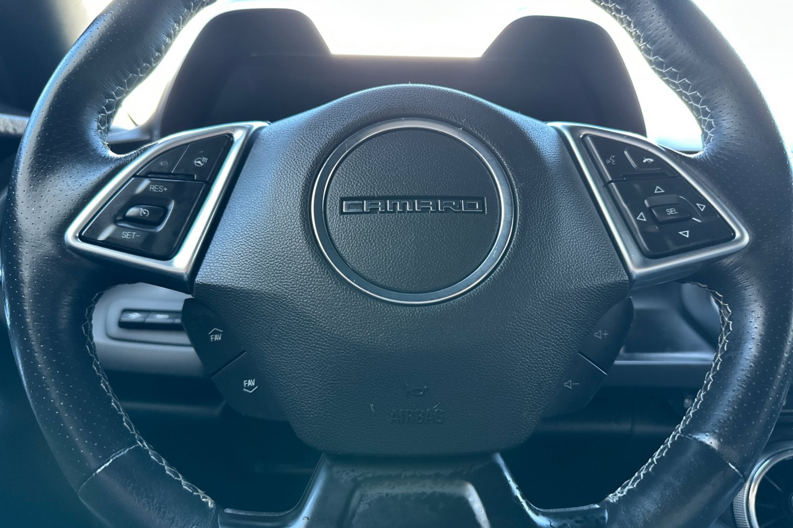 Used 2016 Chevrolet Camaro LT RWD image 34