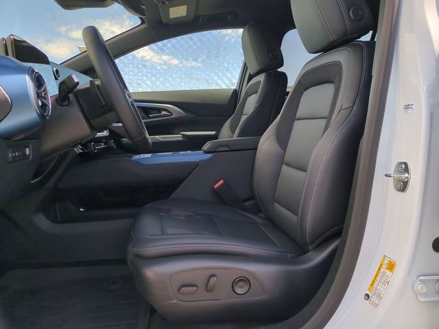 Used 2026 Chevrolet Equinox EV LT AWD/4WD image 22