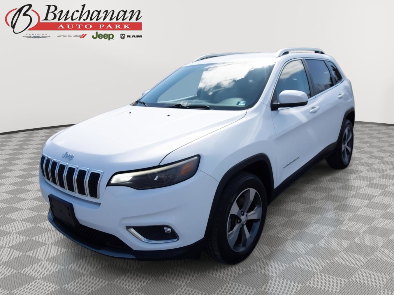 Used 2019 Jeep Cherokee Limited image 1