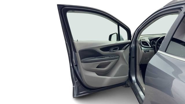 Used 2015 Buick Encore Convenience FWD image 9