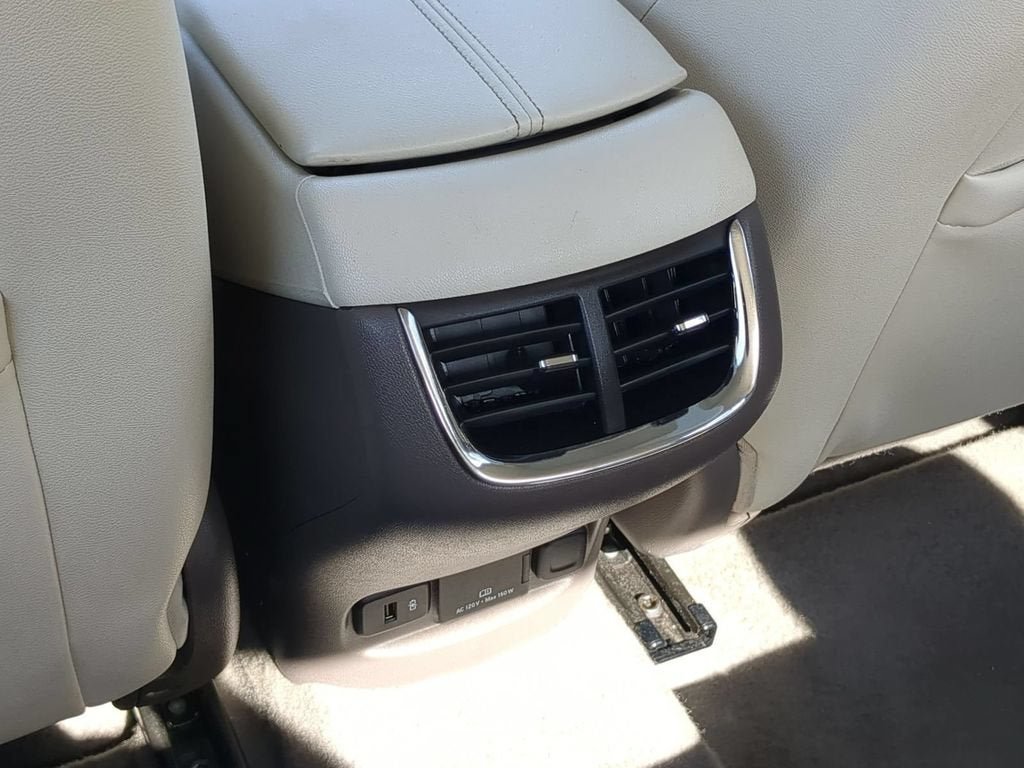 Used 2024 Chevrolet Malibu LT FWD image 24