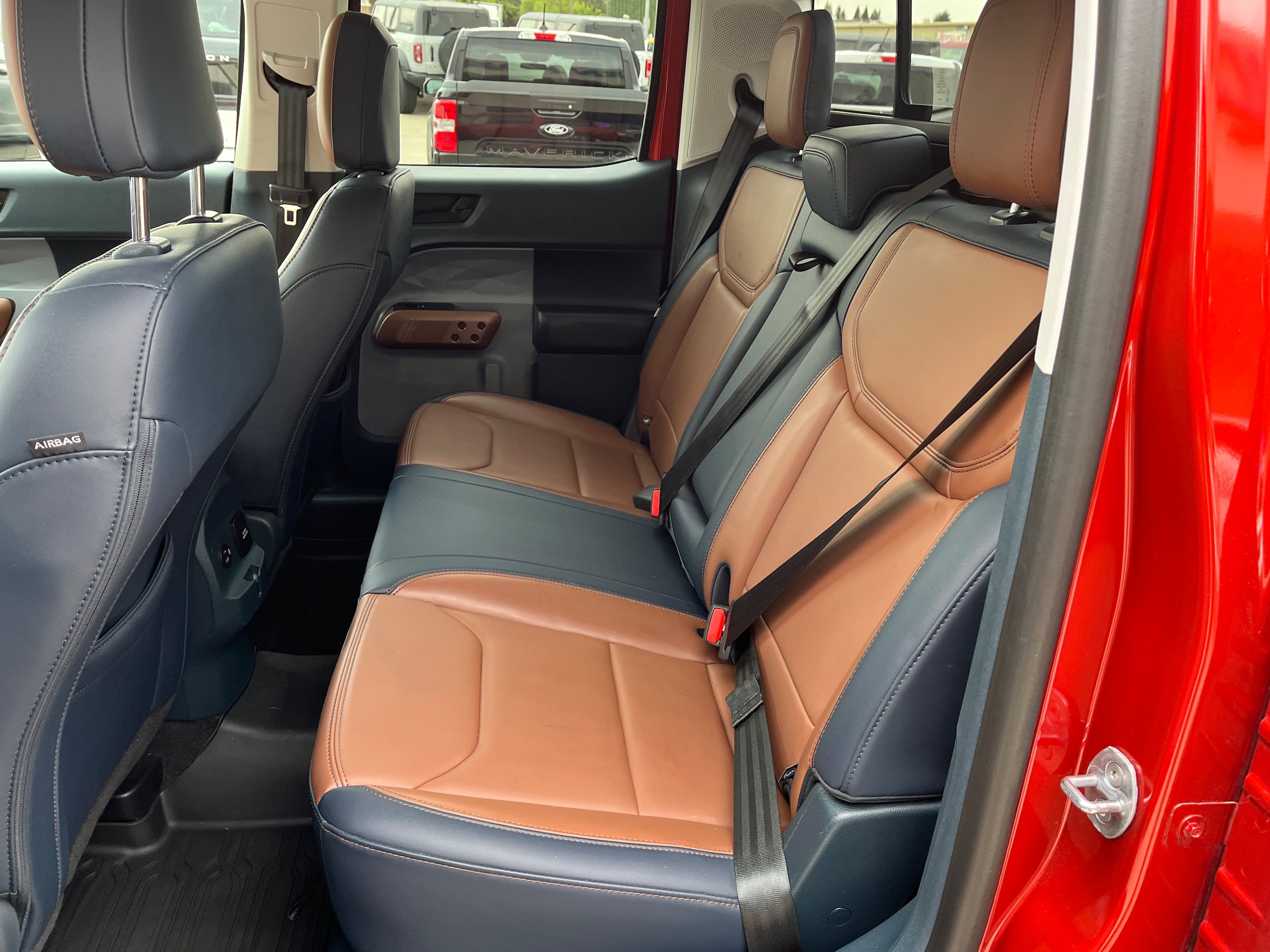 Certified 2024 Ford Maverick Lariat w/ 4K Tow Package AWD/4WD image 7