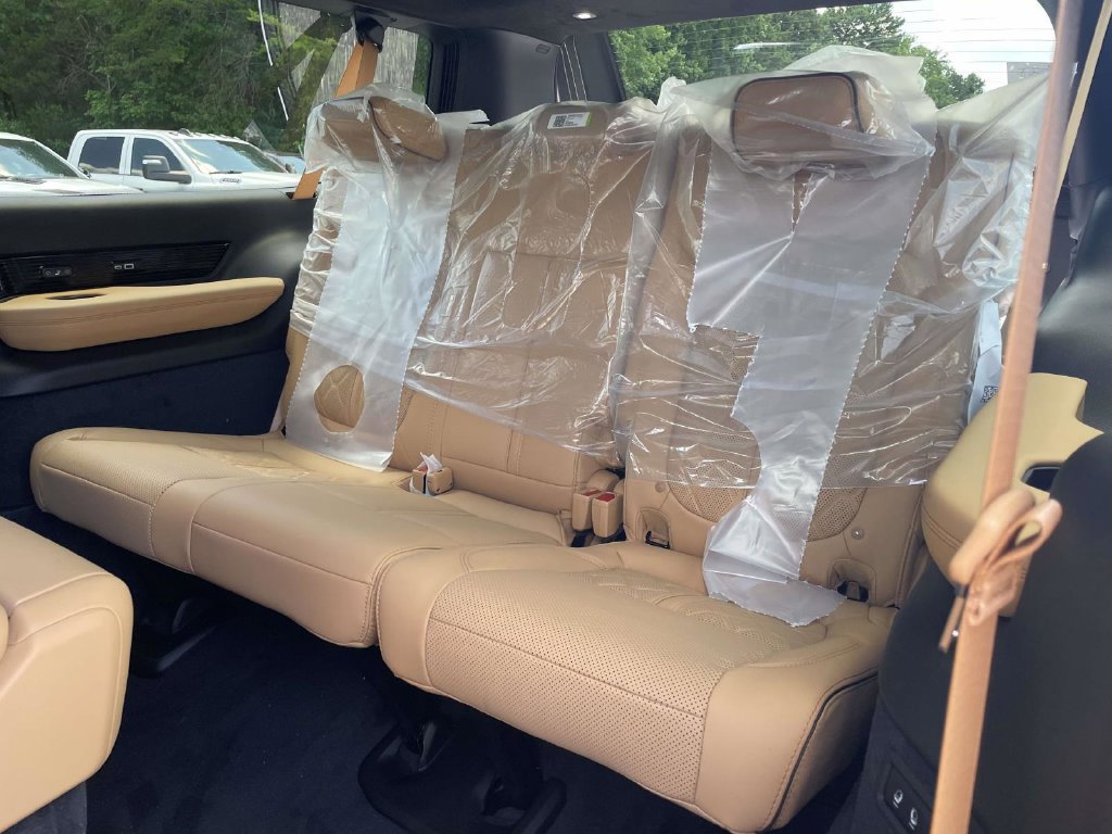 New 2026 Jeep Grand Wagoneer L Summit AWD/4WD image 20