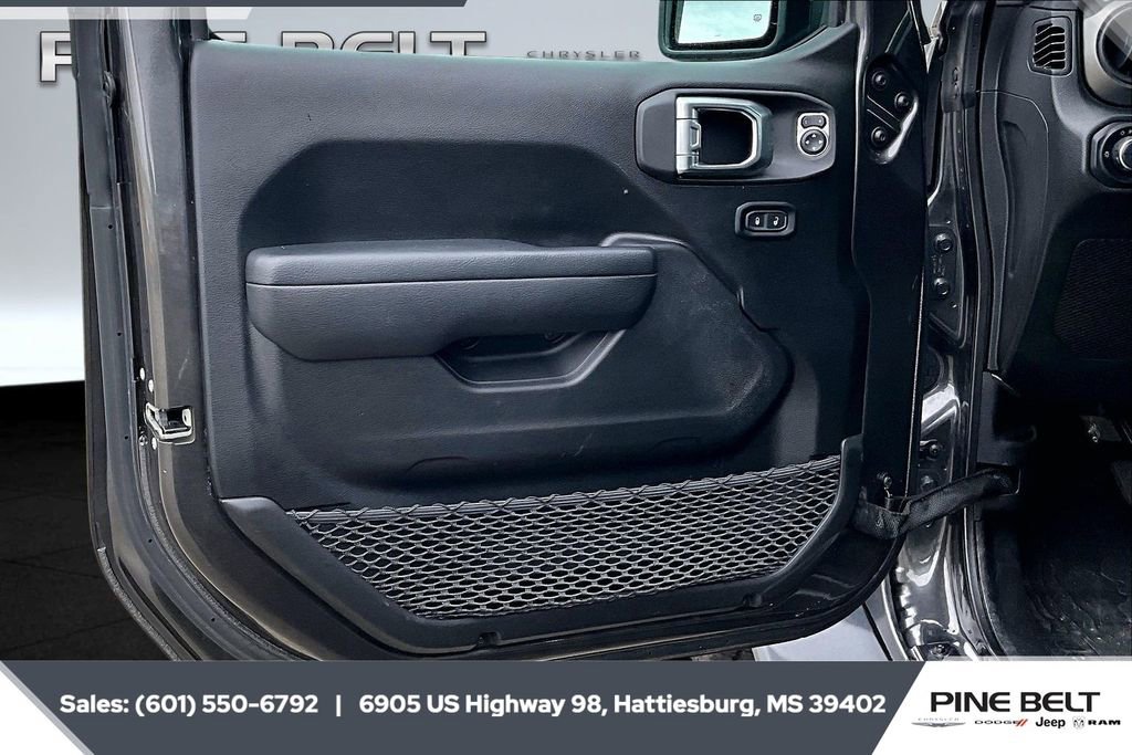 Used 2023 Jeep Gladiator Sport image 17