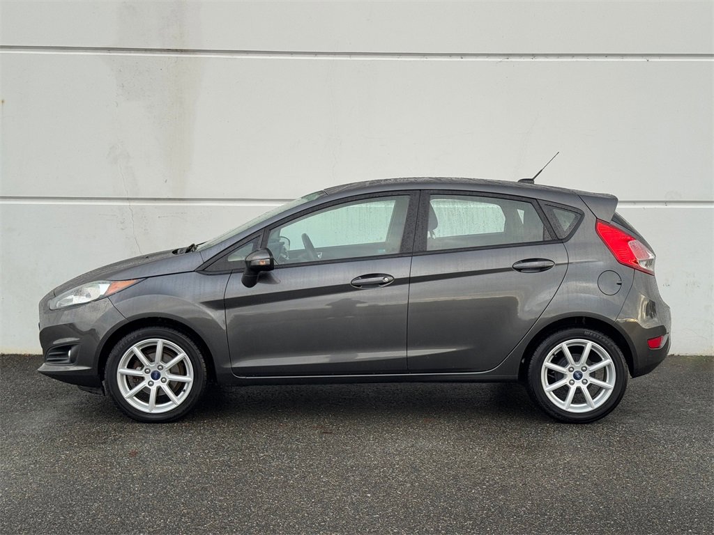 Used 2016 Ford Fiesta SE w/ Equipment Group 201A image 4