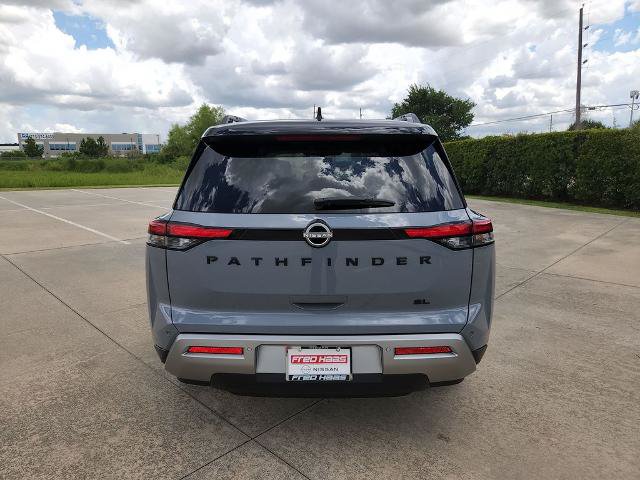 Certified 2024 Nissan Pathfinder SL w/ Black Appearance Package FWD image 6