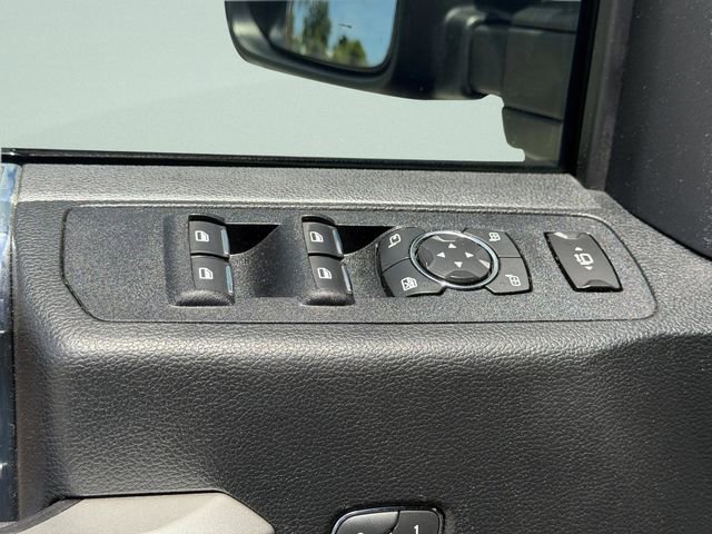 Used 2019 Ford F250 Lariat w/ Lariat Ultimate Package AWD/4WD image 18