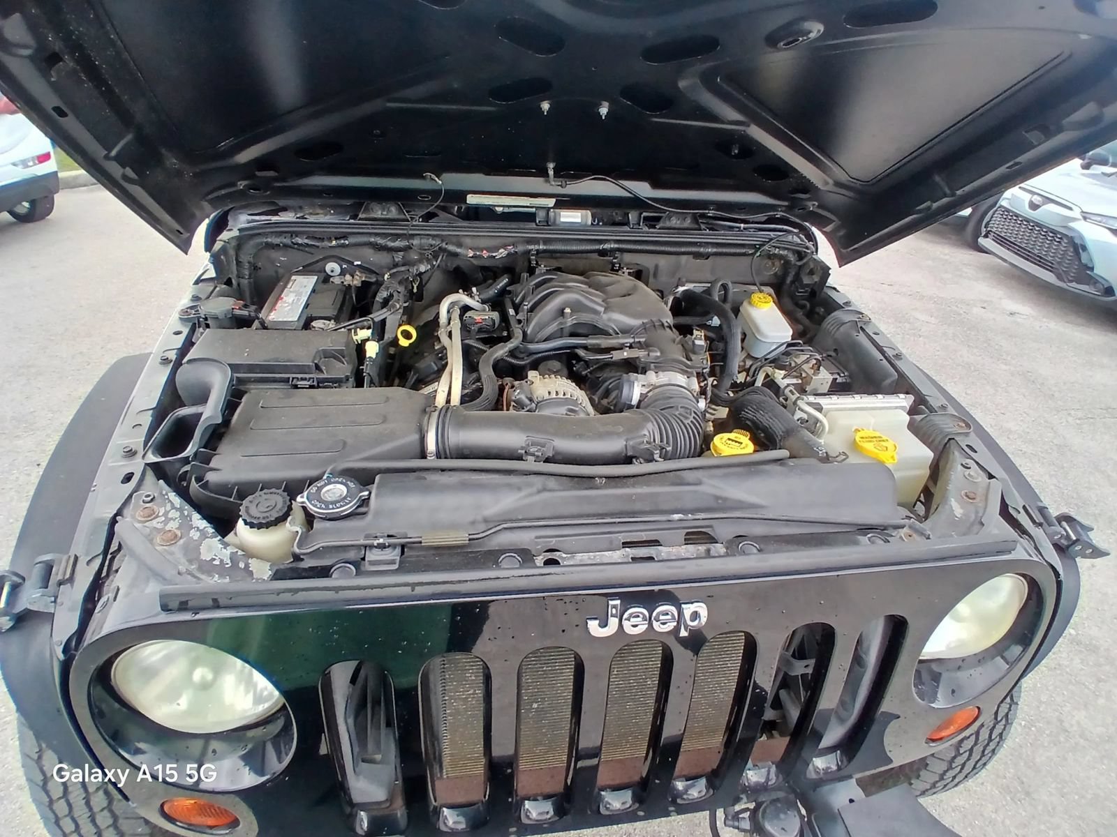 Used 2012 Jeep Wrangler Unlimited Sport AWD/4WD image 21