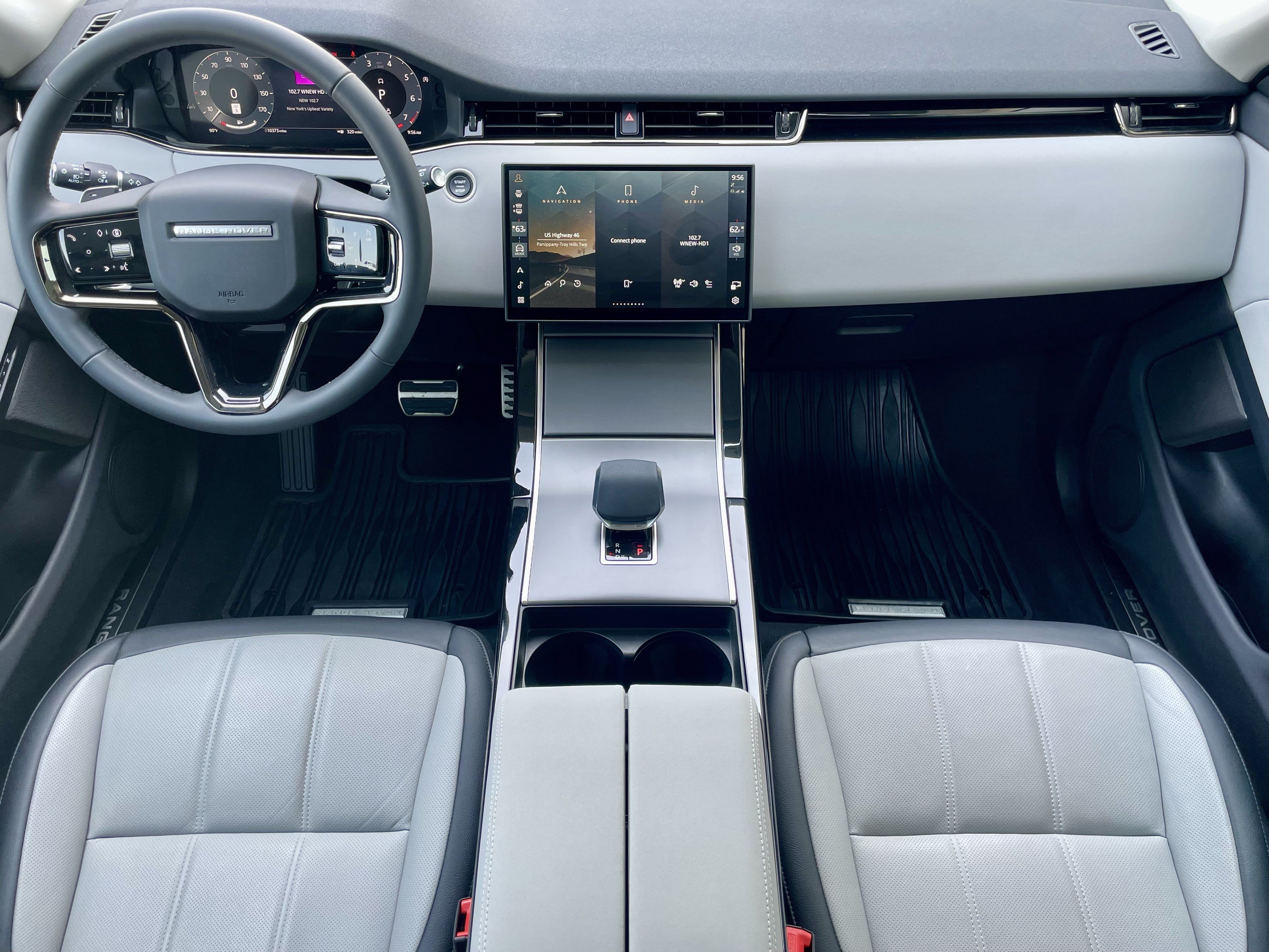 Certified 2025 Land Rover Range Rover Evoque Dynamic SE AWD/4WD image 17