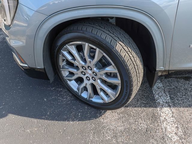 Used 2025 GMC Acadia Denali w/ Super Cruise Package FWD image 32