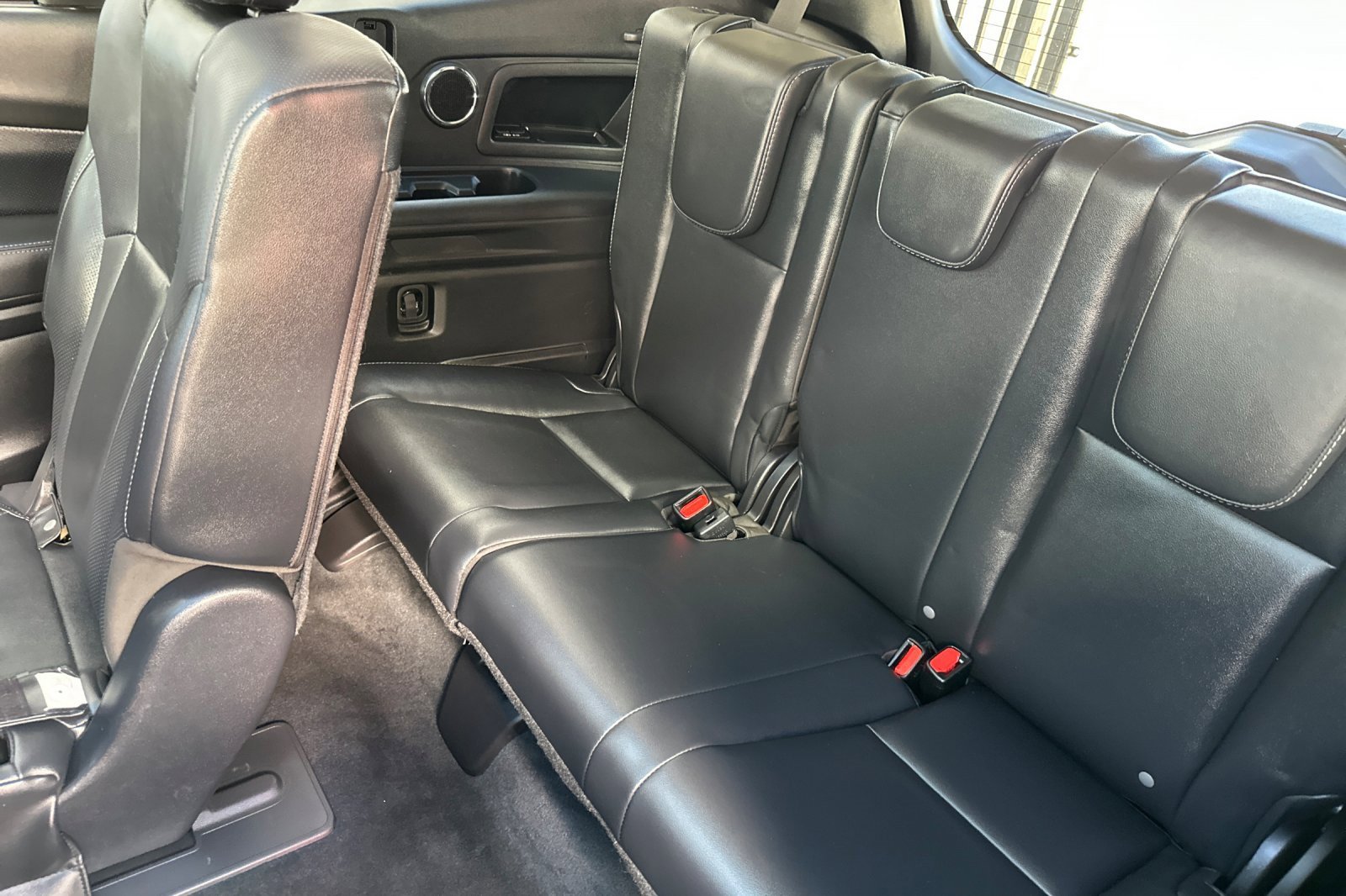 Used 2024 Subaru Ascent Limited w/ Technology Package image 16