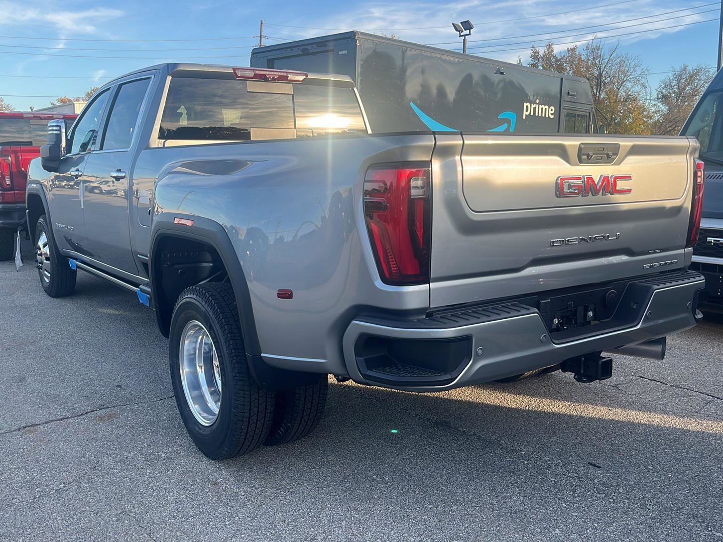 New 2026 GMC Sierra 3500 Denali w/ Denali Reserve Package image 2