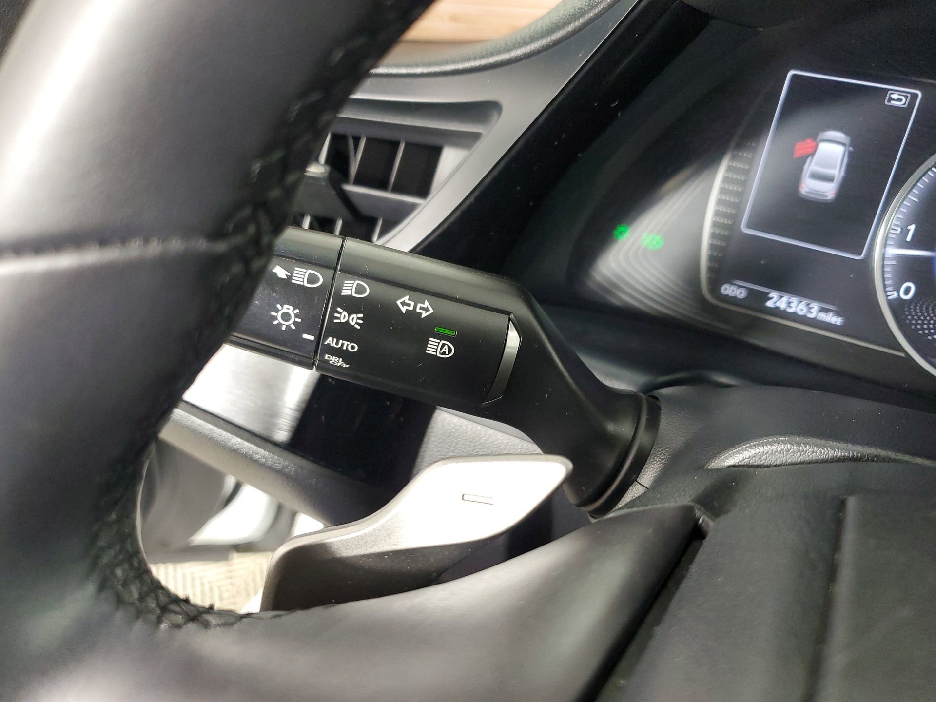 Used 2023 Lexus ES 350 w/ Premium Package image 33