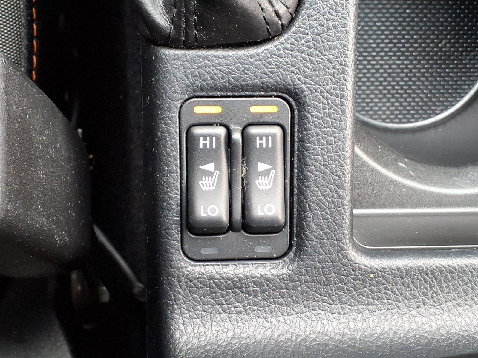 Used 2016 Subaru Crosstrek 2.0i Premium image 16