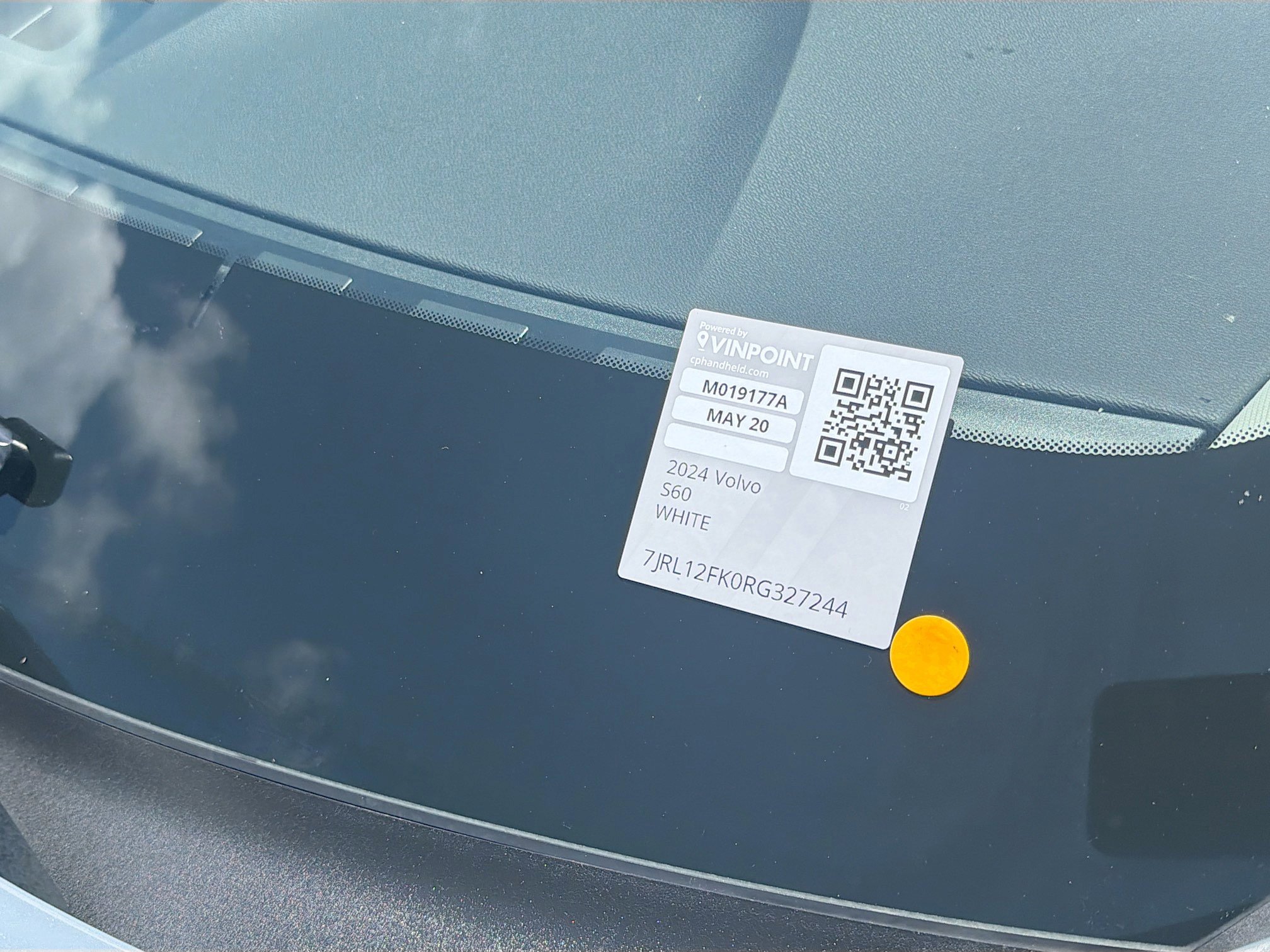 Used 2024 Volvo S60 B5 Core FWD image 36