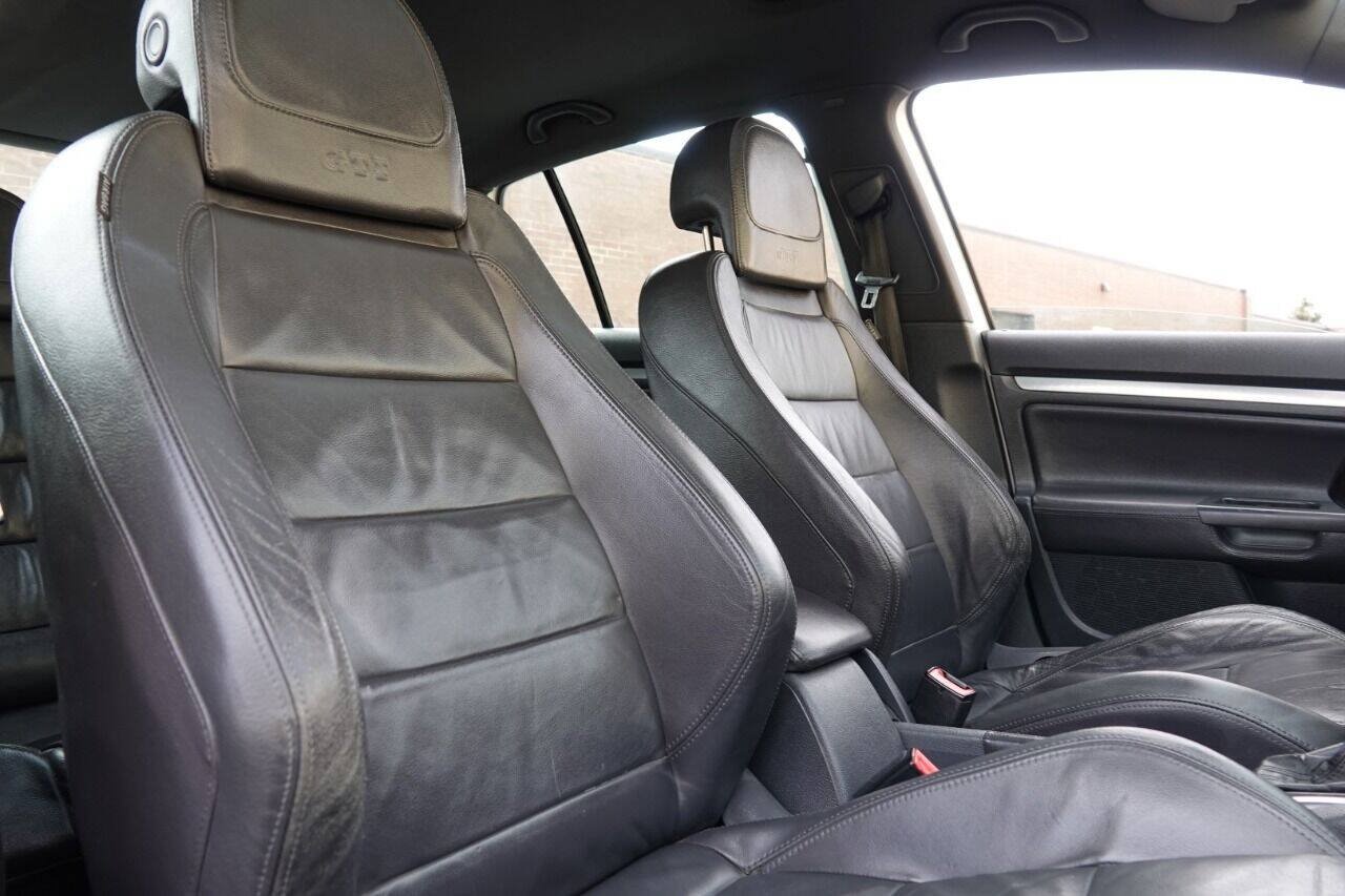 Used 2007 Volkswagen GTI 4-Door FWD image 59