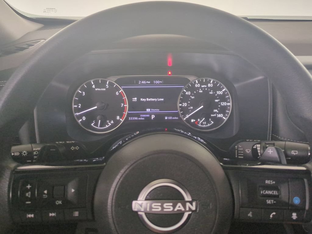Used 2023 Nissan Rogue SV FWD image 32
