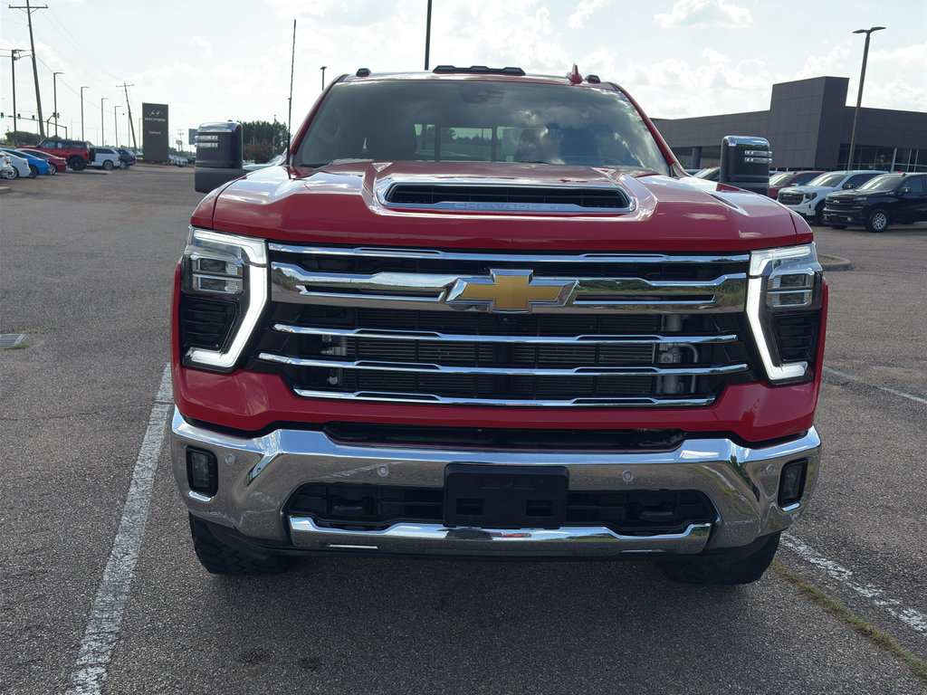 Used 2024 Chevrolet Silverado 2500 LTZ w/ LTZ Premium Package AWD/4WD video 2