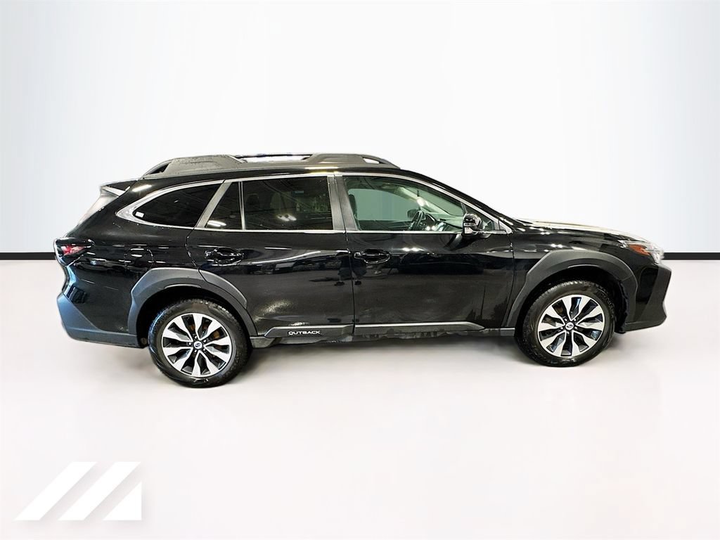 Used 2023 Subaru Outback Limited XT AWD/4WD image 4