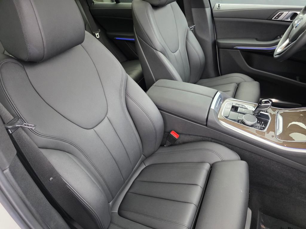 Used 2022 BMW X5 sDrive40i RWD image 30
