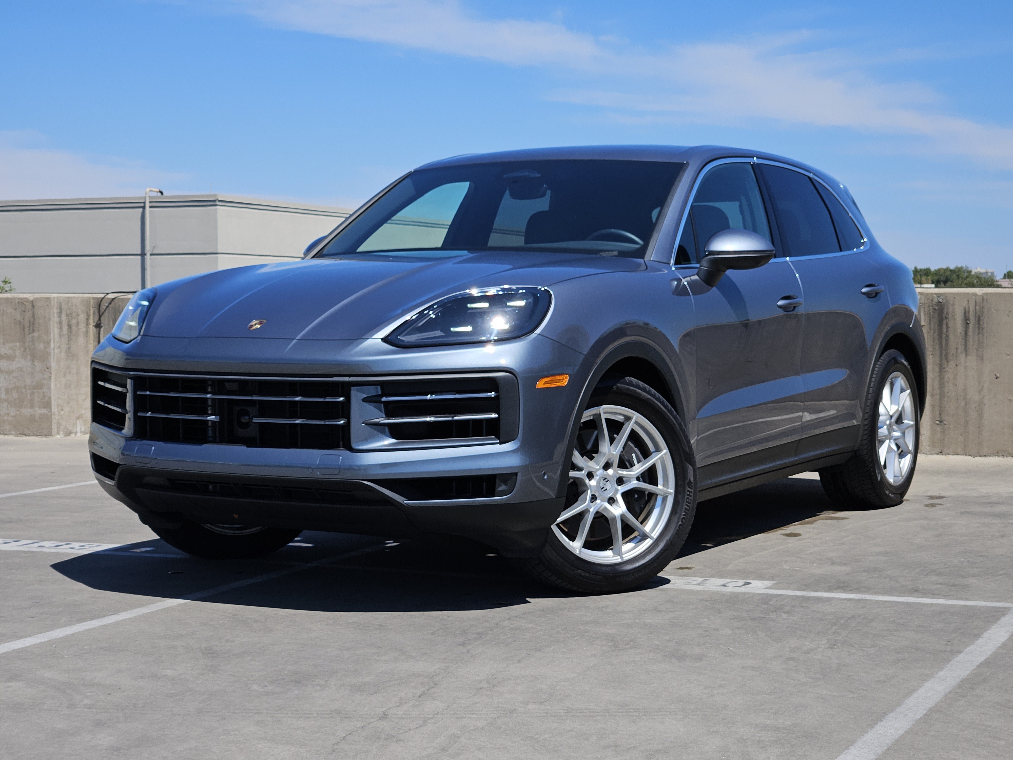 Certified 2026 Porsche Cayenne AWD/4WD image 1