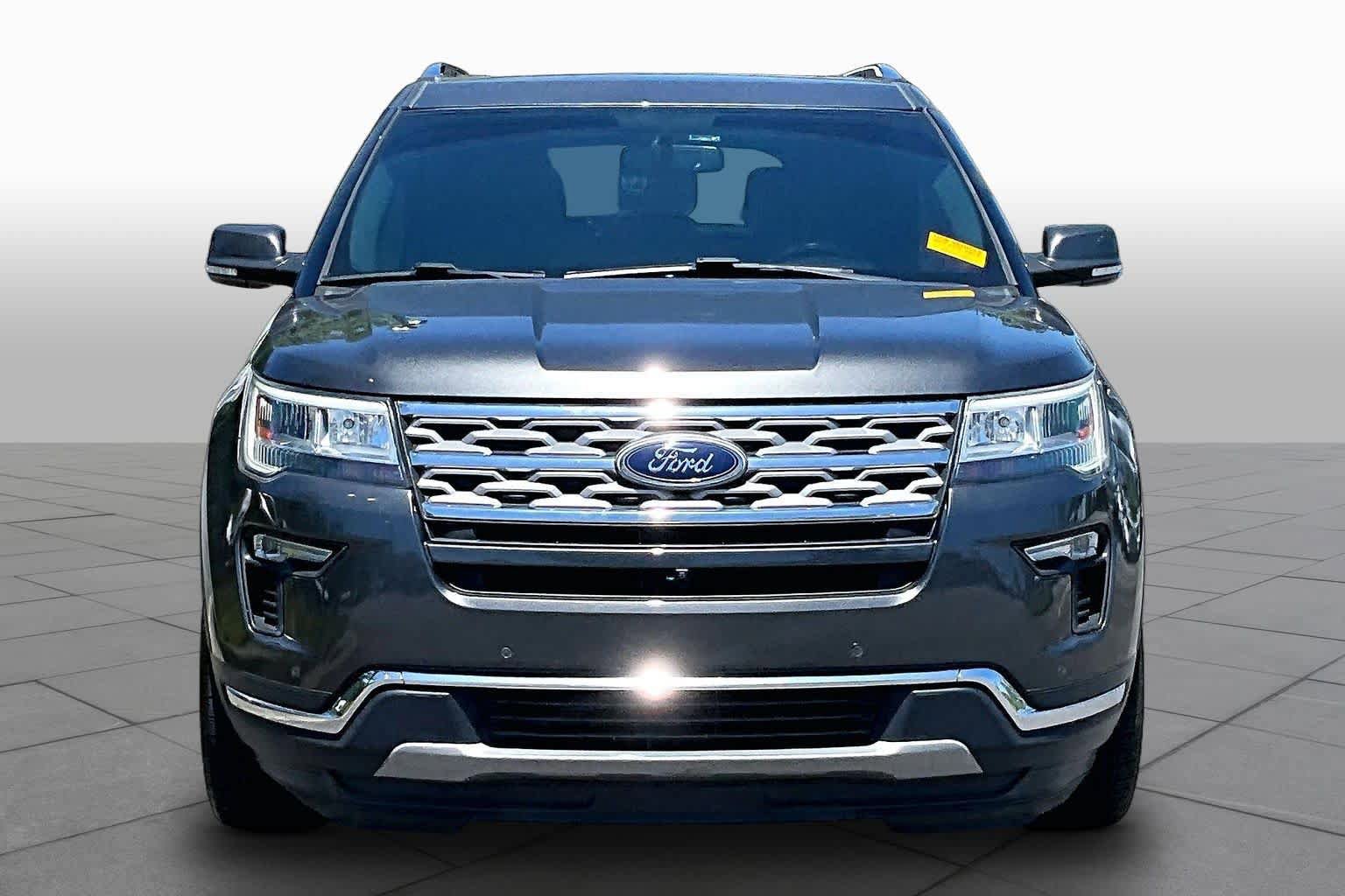 Used 2018 Ford Explorer Limited FWD image 4