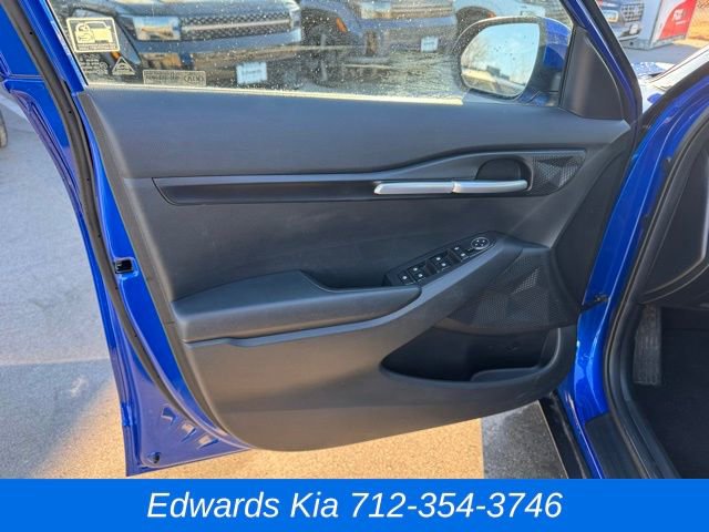 Used 2022 Kia Seltos LX image 19