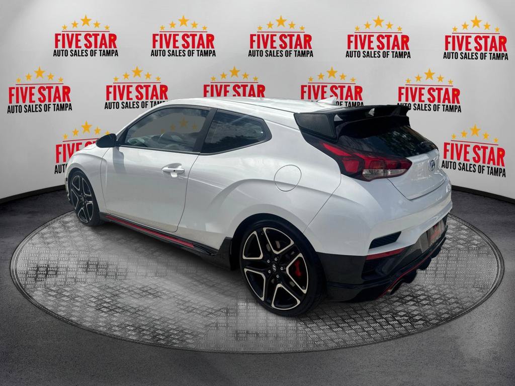 Used 2022 Hyundai Veloster N FWD image 5
