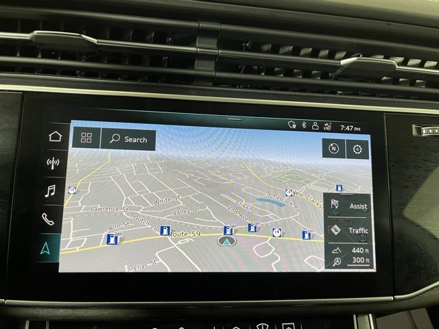 Used 2020 Audi Q8 Prestige w/ Prestige Package image 16