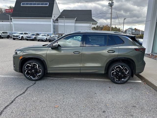 New 2026 Volkswagen Tiguan SEL R-Line image 4